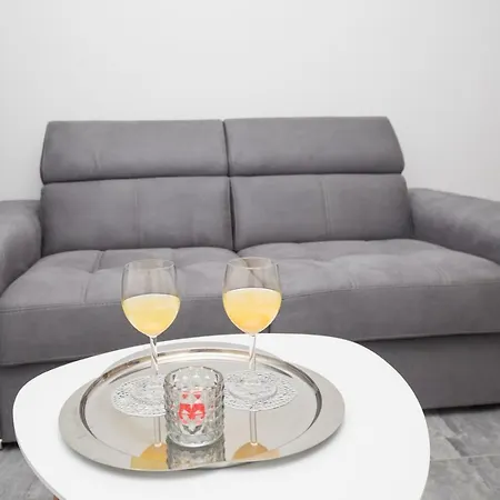 Apartman Luminosa In Souterrain * Σπλιτ